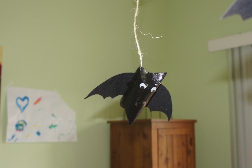 halloween-kids-craft-bat