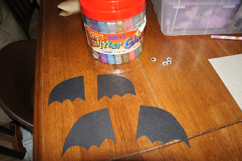craft-supplies-halloween-bat