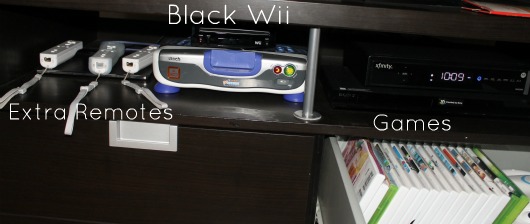 black wii, new black wii, wii games, extra wii controllers