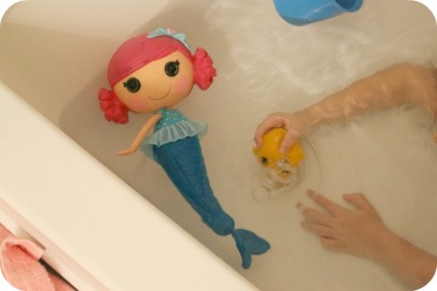 lalaloopsy mermaid tub toy bathtime puffer fish