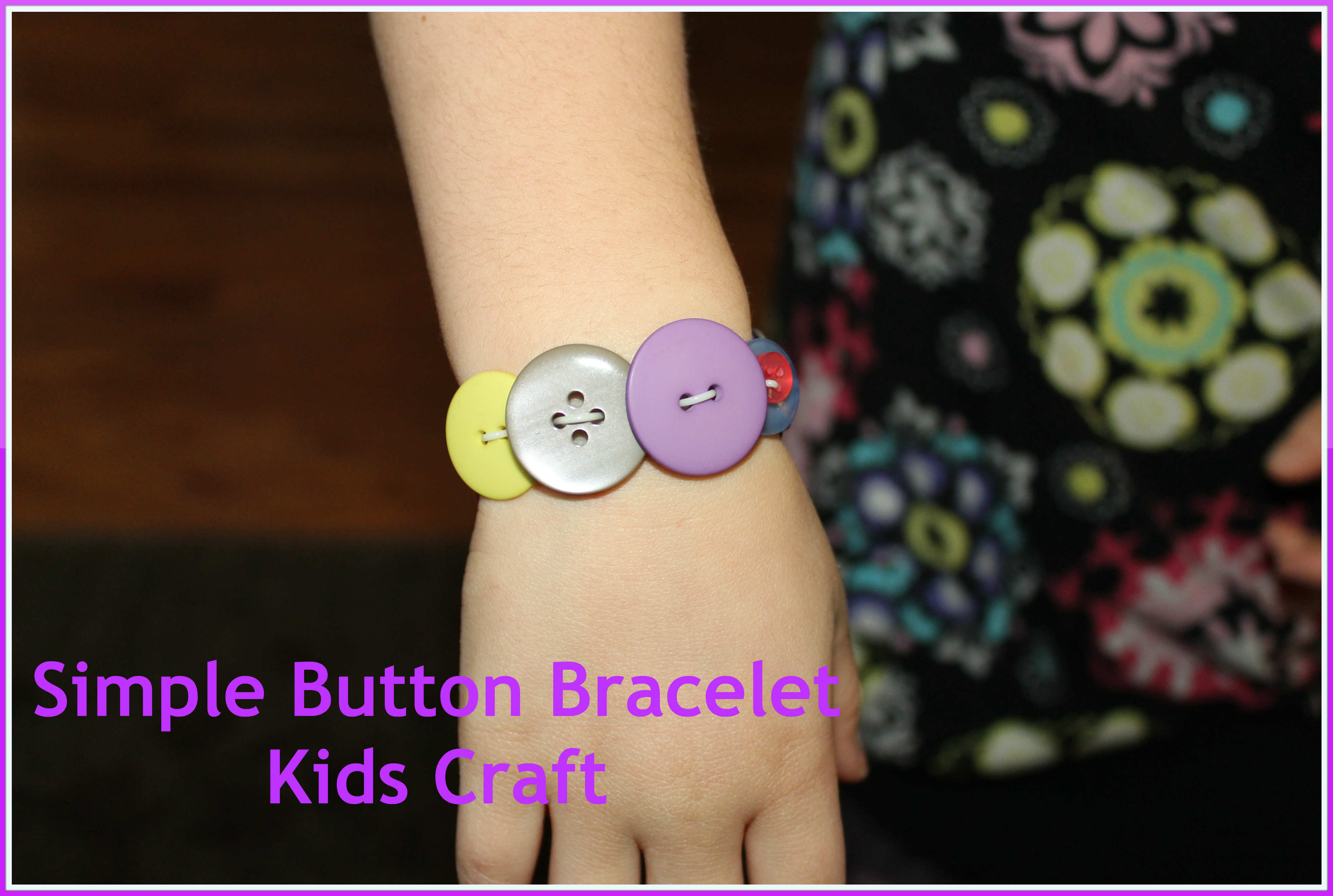 12 Bracelet Ideas to Make with Your Kids - Craft projects for every fan!