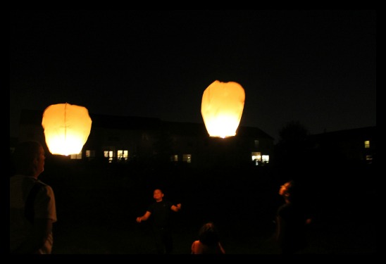birthday floating lanterns 