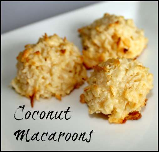 simple chewy coconut macaroons