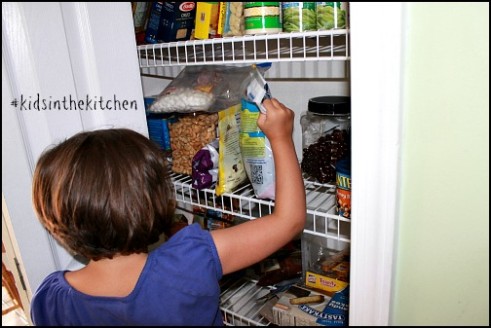 Choosing the Right Ingredients #kidsinthekitchen