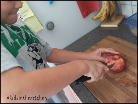 Teaching Knife Skills #kidsinthekitchen
