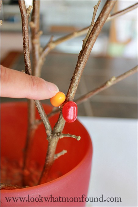 Jelly Bean Tree Centerpiece #craft #easycraft #EasterCraft