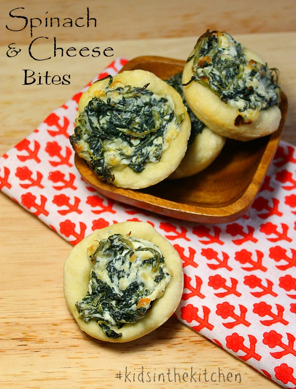 Spinach and Cheese Bites #Recipe #kidsinthekitchen