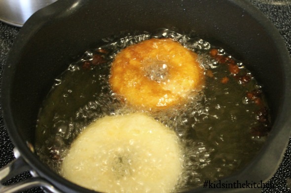 Fried Cinnamon Apple Rings with Glaze #kidsinthekitchen #cookingwithkids #recipe #apples
