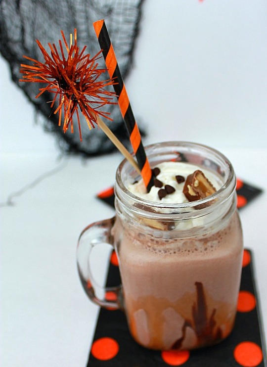 Double Chocolate Candy Bar Milkshake #TruMooTreats