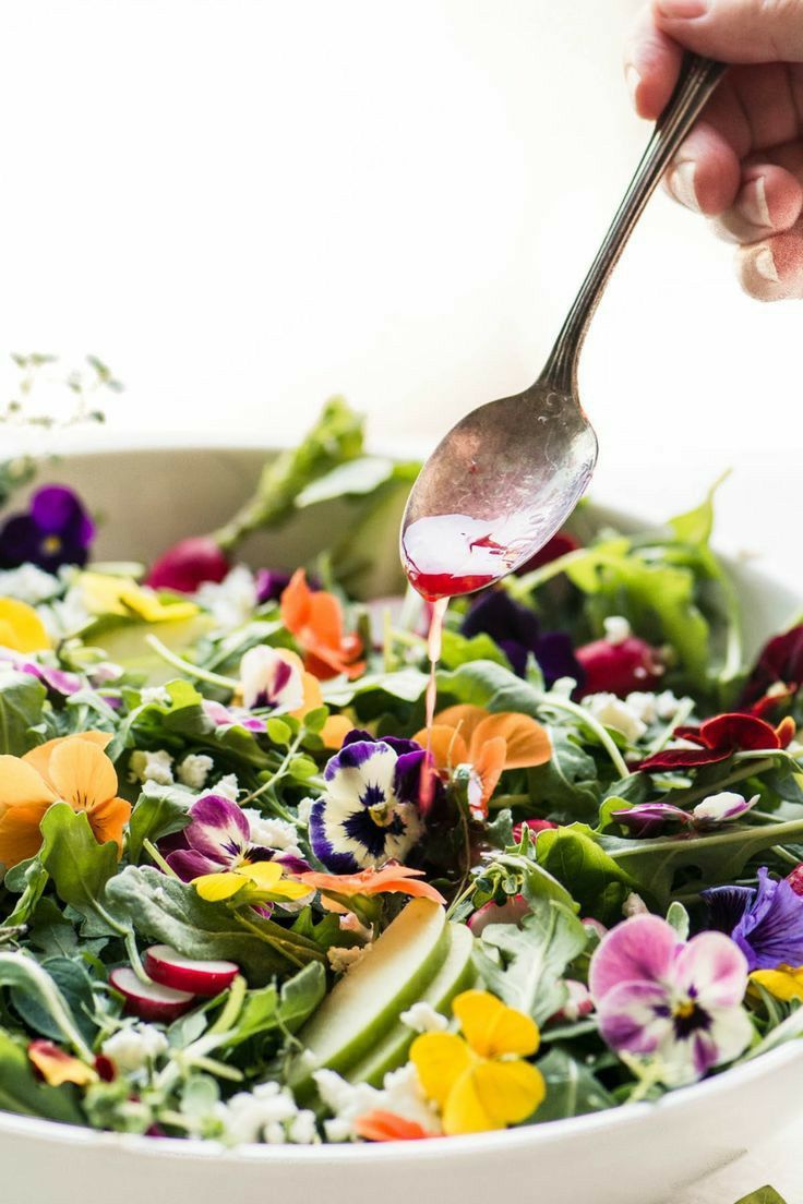 Edible Flowers: How to Use Them in Your Home Kitchen to Create Unique ...
